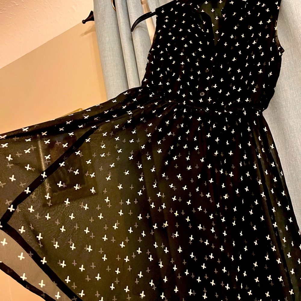Black sheer forever 21 shirt dress